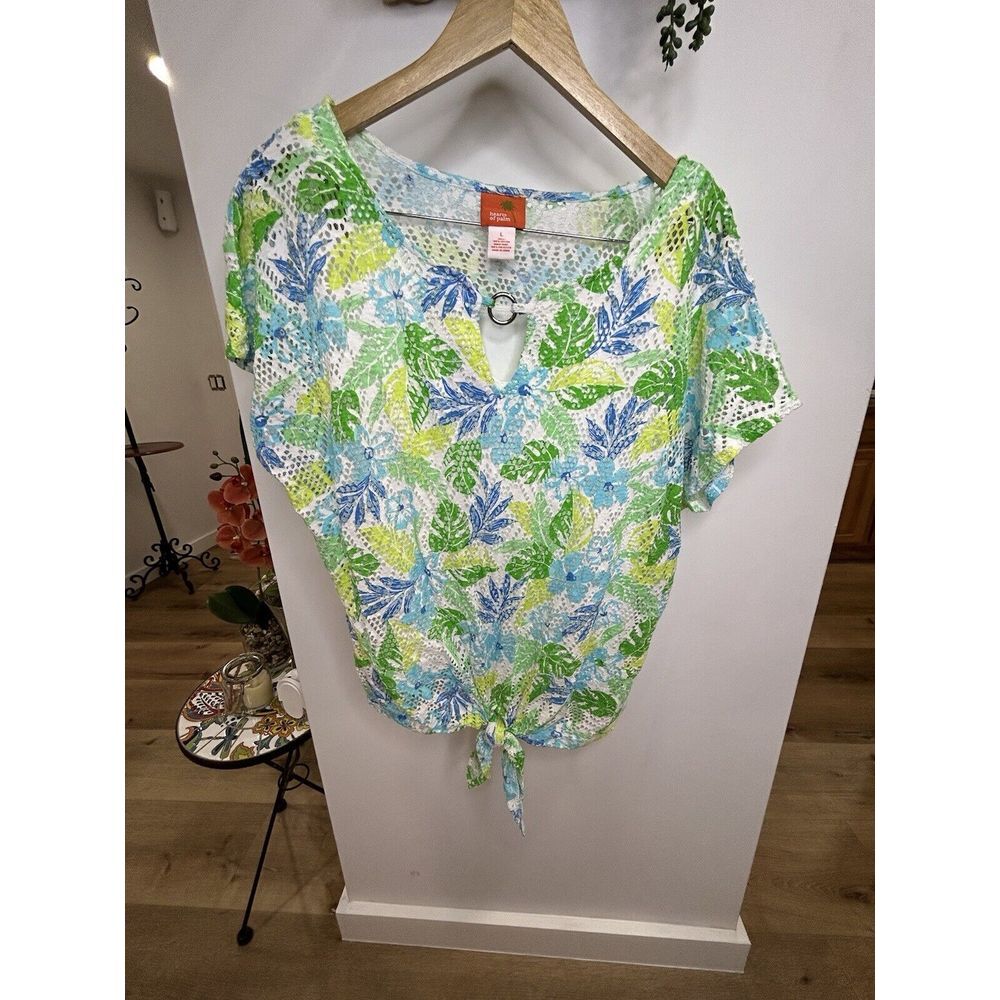 Hearts of Palm Blouse Women's Sz L Short Sleeve Sequin‎ Scoop Neckline